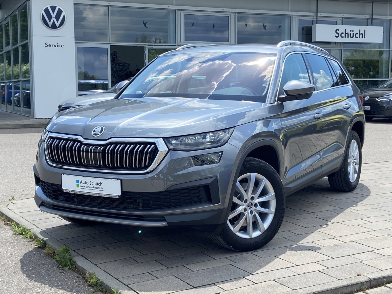 Skoda Kodiaq 2.0 TDI DSG 4x4 STYLE STANDHEIZUNG+EL.HECK+NAVI-COLUMBUS+KAMERA+LED-MATRIX+SHZ+PDC+BLUETOOTH+LANE-ASSIST