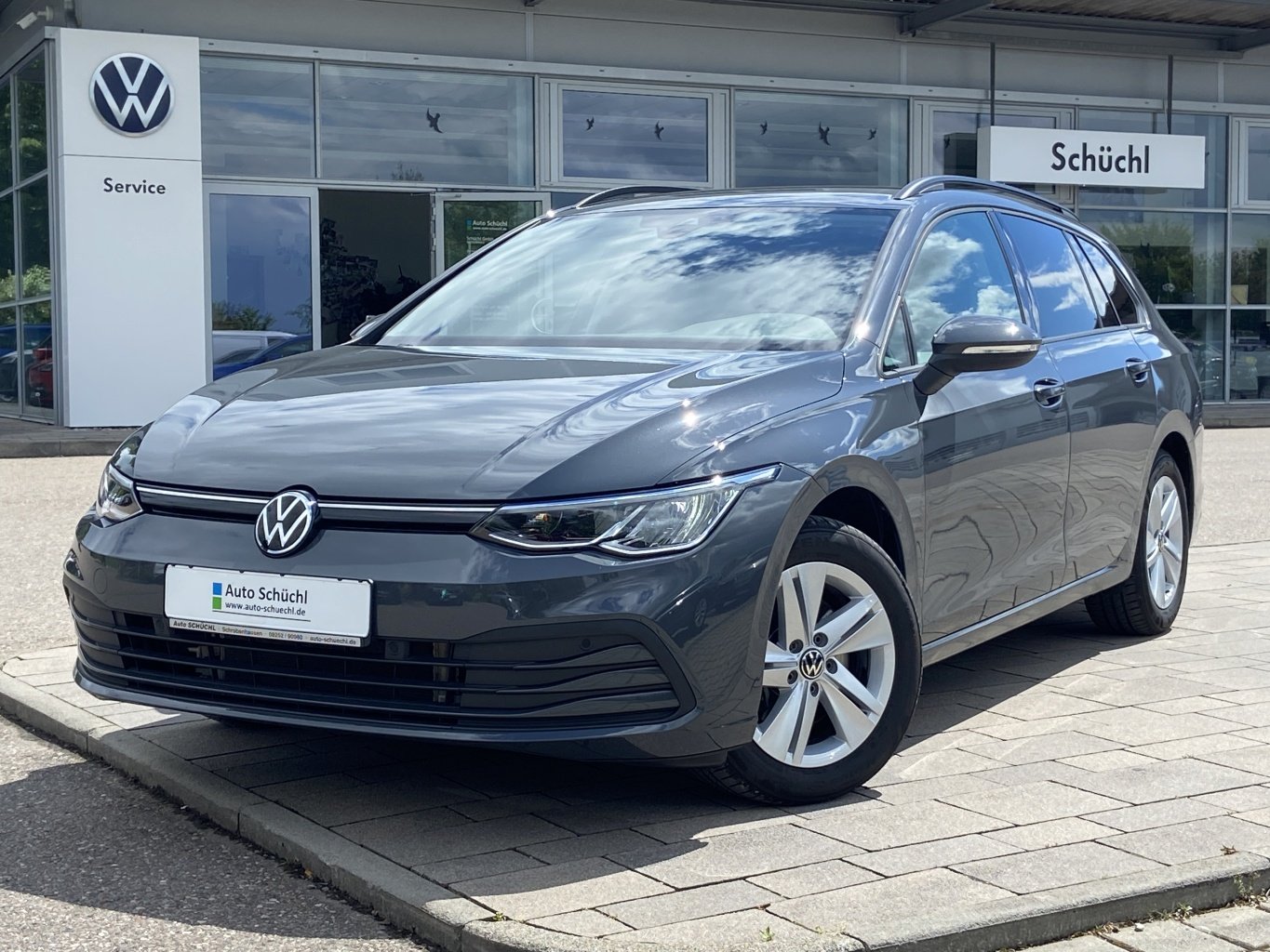 Volkswagen Golf Variant 2.0 TDI LIFE DSG AHK+APP-CONNECT+ACTIVE-INFO+EL.-HECKKLAPPE+KAMERA+NAVI+LED+DAB+SHZ+PDC+ACC+BLUETOOTH+KEYLESS+LANE-ASSIST
