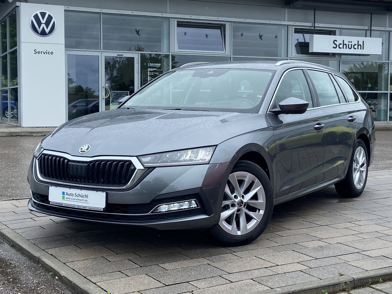 Skoda Octavia Combi 1.5 DSG TSI Style HEAD-UP+SMART-LINK+NAVI-COLUMBUS+LED+DAB+SHZ+PDC+LANE-ASSIST