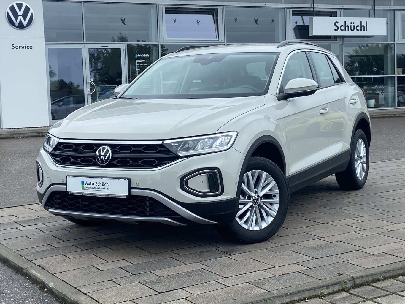 Volkswagen T-Roc 1.5 TSI DSG LIFE AHK+APP-CONNECT+VIRTUAL-COCKPIT+LED+NAVI+PARKASSIST+DAB+LANE-ASSIST+SHZ+BLUETOOTH