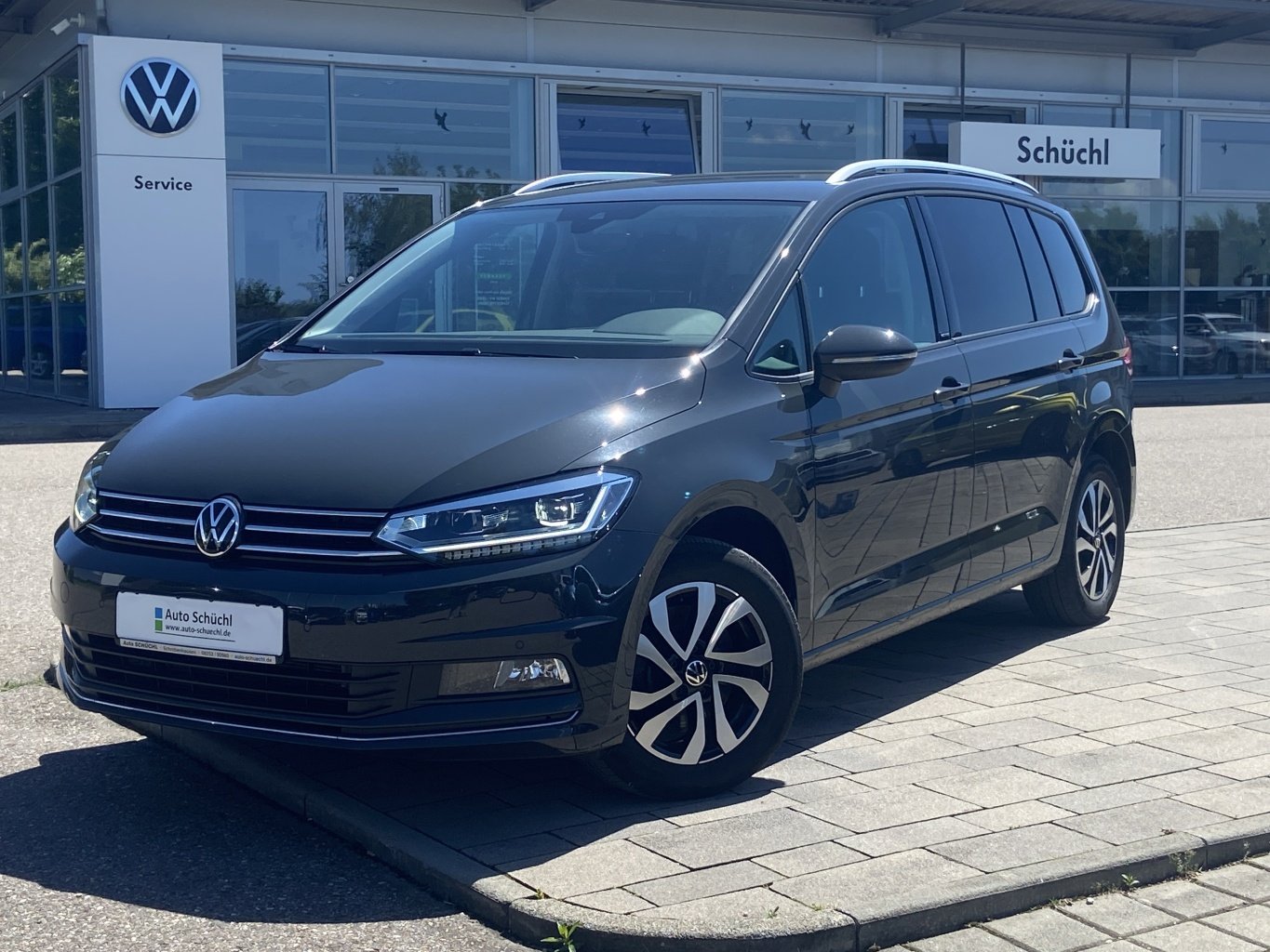Volkswagen Touran 2.0 TDI COMFORTLINE ACTIVE AHK+APP-CONNECT+KAMERA+LED+NAVI+DAB+SHZ+PDC+BLUETOOTH+ACC+LANE-ASSIST