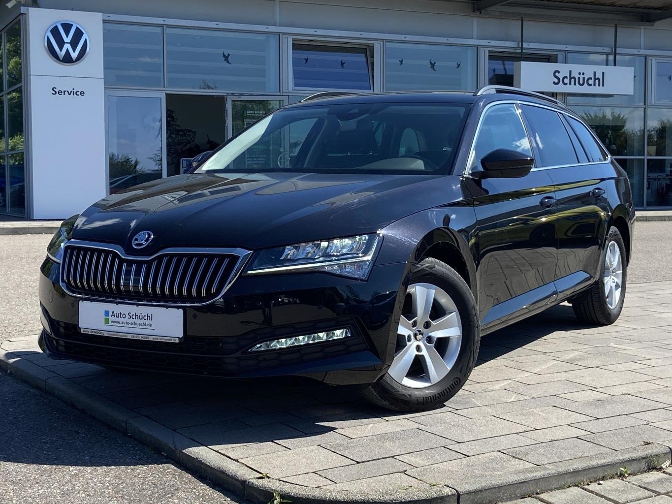 Skoda Superb Combi 2.0 TDI DSG SMART-LINK+VIRTUAL-COCKPIT+NAVI+LED+DAB+SHZ+PDC+ACC+LANE-ASSIST