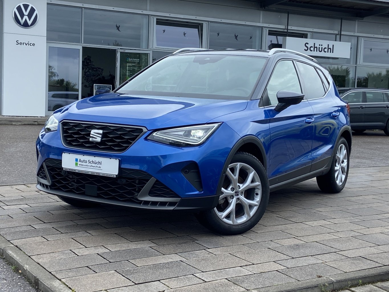 Seat Arona 1.5 TSI DSG FR PAKET-XL+AHK+KAMERA+ACC+LANE-ASSIST+VIRTUAL-COCKPIT+NAVI-PRO+KAMERA+LED+PARKASSIST+DAB+SHZ+PDC