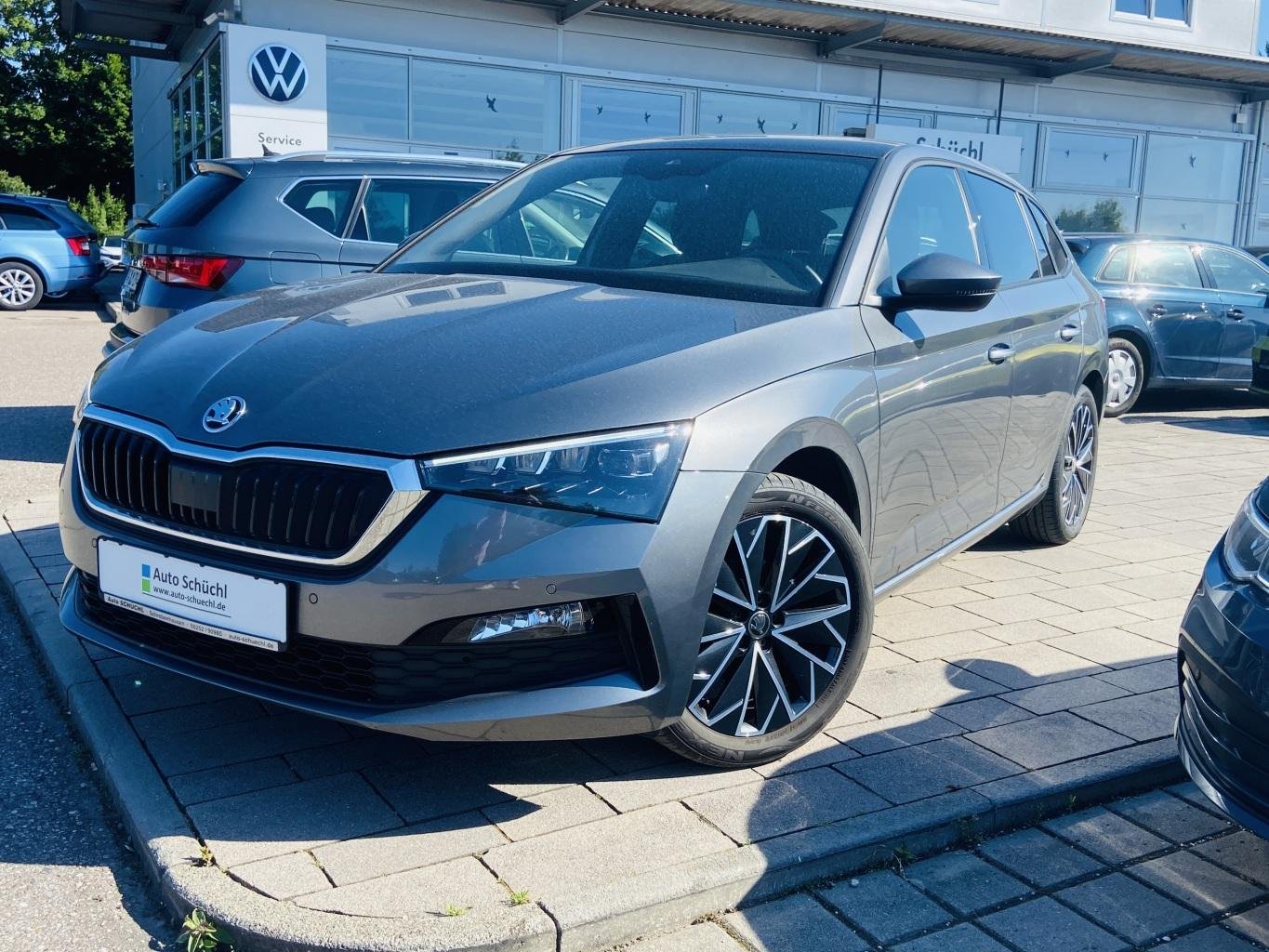 Skoda Scala 1.5 TSI DSG PANORAMA+SMART-LINK+NAVI-COLUMBUS+VIRTUAL-COCKPIT+KAMERA+LED+KEYLESS+DAB+LANE-ASSIST+SHZ+PDC+ACC+KEYLESS+BLUETOOTH