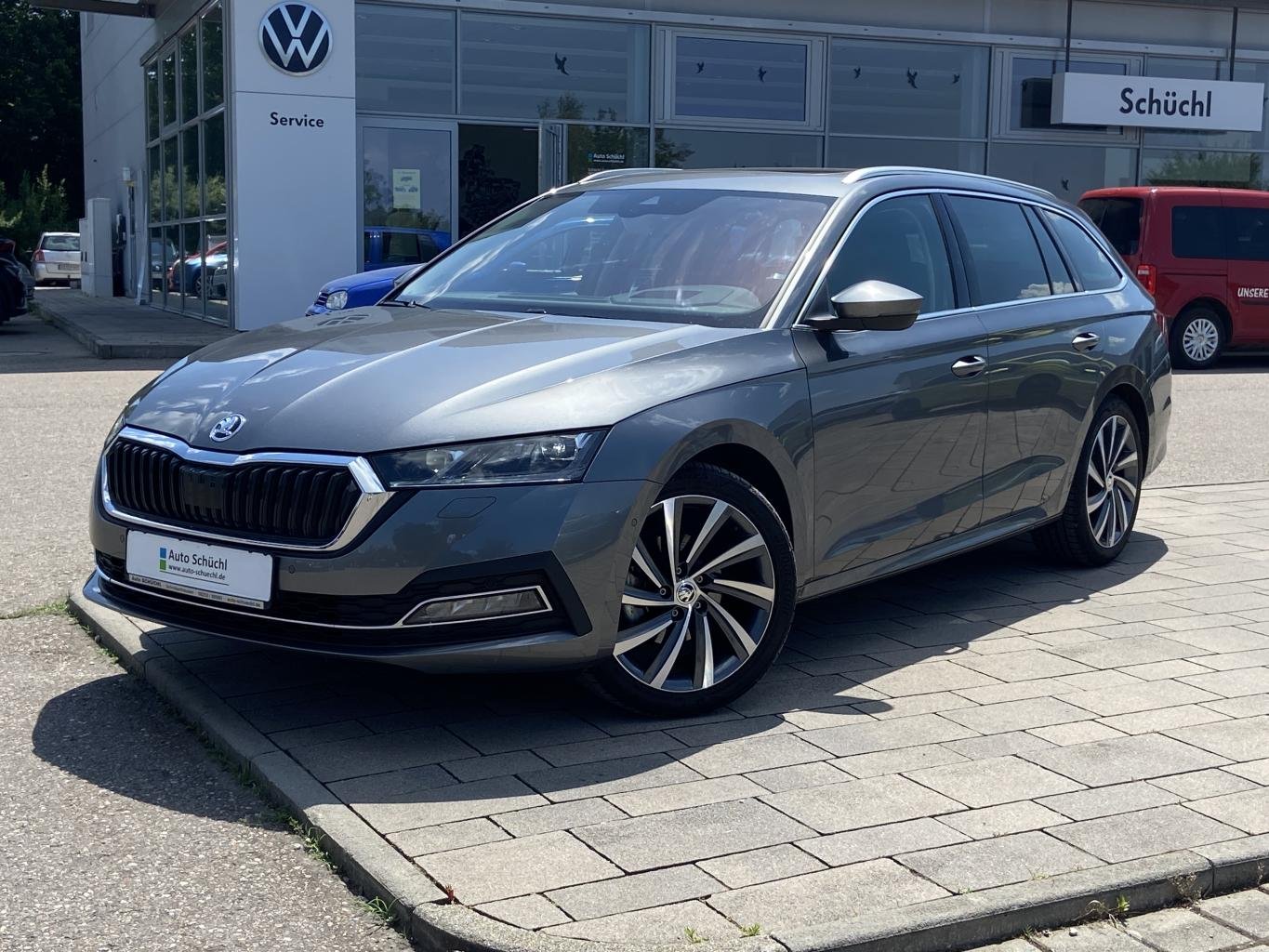 Skoda Octavia Combi 1.5 TSI e-TEC DSG Style STANDHEIZUNG+PANORAMA+EL.HECK+HEAD-UP+SMART-LINK+VIRTUAL-COCKPIT+NAVI-COLUMBUS+KAMERA+LED+MATRIX-LED+PARKASSIST+DAB+4xSHZ+ACC+KEYLESS+BLUETOOTH+LANE-ASSIST