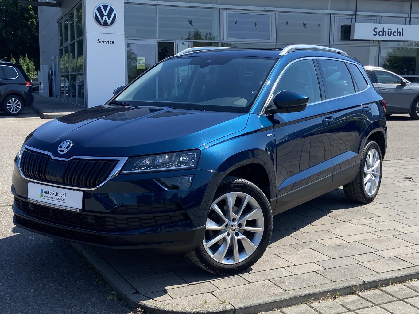 Skoda Karoq 1.5 TSI DSG Ambition Clever PANORAMA+AHK+SMART-LINK+EL.HECKKLAPPE+VIRTUAL-COCKPIT+NAVI+KAMERA+LED+KEYLESS+DAB+4xSHZ+ACC+KEYLESS+BLUETOOTH+LANE-ASSIST
