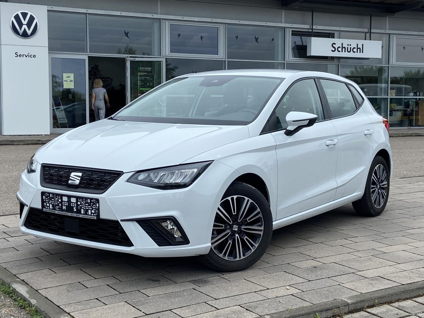 Seat Ibiza 1.0 TSI FR VIRTUAL-COCKPIT+NAVI-PRO+LED+FULL-LINK+DAB+LANE-ASSIST+SHZ+PDC+BLUETOOTH+GRA