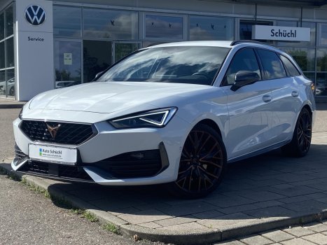 Cupra Leon ST CUP 2.0 TSI DSG 4-DRIVE SCHALE-LEDER+BEATS+EL.HECK+SUPER-SPORTLENKRAD+VIRTUAL-COCKPIT+NAVI-PRO+KAMERA+LED+MATRIX-LED+FULL-LINK+PARKASSIST+DAB+BEATS+SHZ+ACC+KEYLESS+BLUETOOTH+LANE-ASSIST 072603