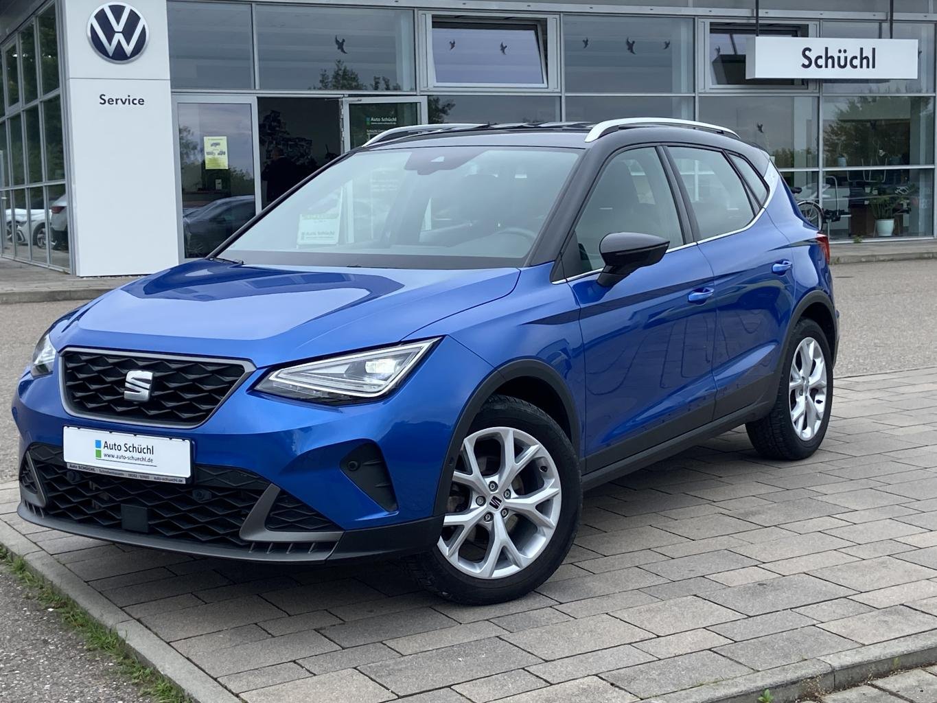 Seat Arona 1.5 TSI DSG FR  PAKET-XL+AHK+ACC+LANE-ASSIST+VIRTUAL-COCKPIT+NAVI-PRO+KAMERA+LED+FULL-LINK+PARKASSIST+DAB+SHZ+ACC