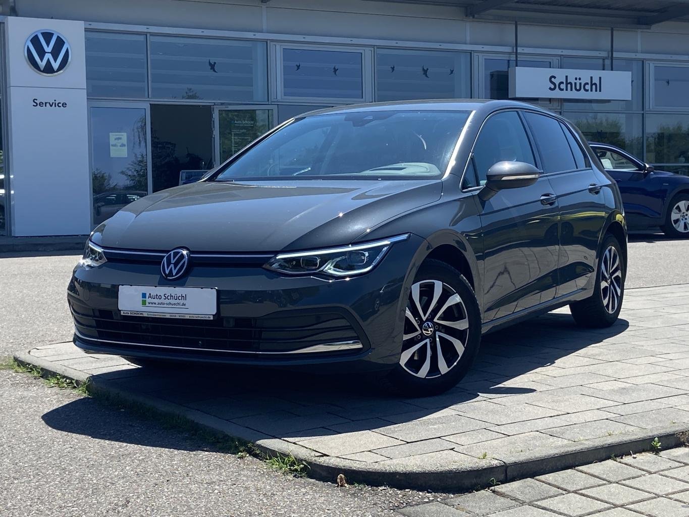 Volkswagen Golf 1.5 TSI ACTIVE GARANTIE+STANDHEIZUNG+HEAD-UP+ACC+APP-CONNECT+ACTIVE-INFO+ACC+LANE-ASSIST+KAMERA+NAVI+LED+PARKASSIST+DAB+4xSHZ+ACC+BLUETOOTH