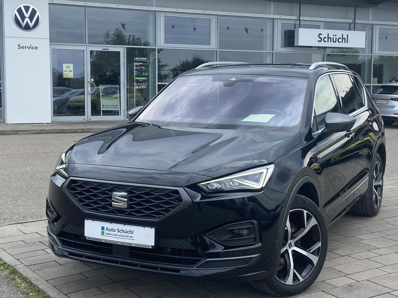 Seat Tarraco 2.0 TDI DSG FR 7-SITZER PANORAMA+AHK+VIRTUAL-COCKPIT+NAVI-PRO+KAMERA+LED+FULL-LINK+PARKASSIST+KEYLESS+DAB+4xSHZ+ACC+KEYLESS+BLUETOOTH+LANE-ASSIST