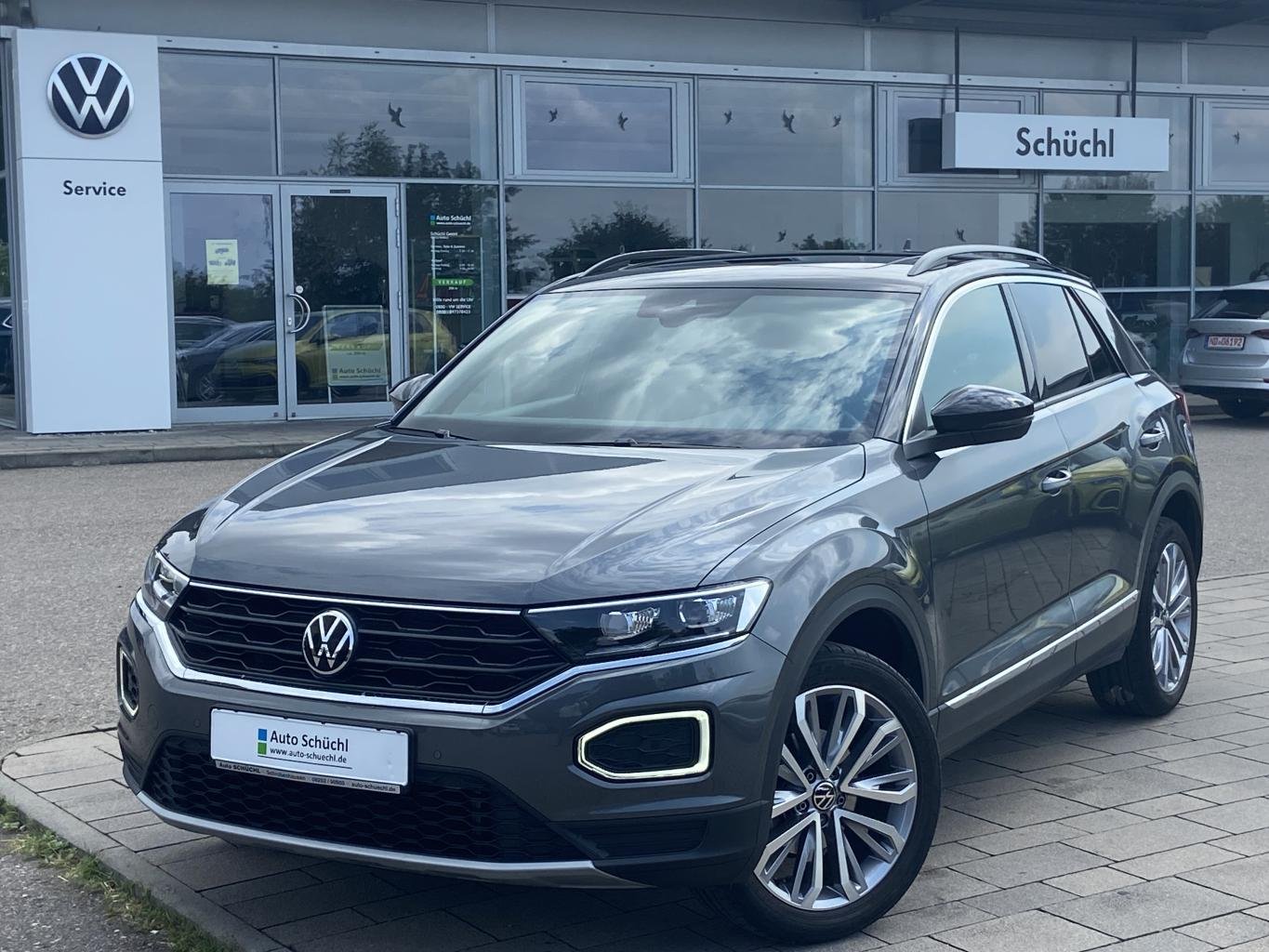 Volkswagen T-Roc 1.5 TSI DSG Sport STANDHEIZUNG+PANORAMA+KAMERA+LED+ACTIVE-INFO+NAVI+KEYLESS+DAB+SHZ+PDC+ACC+KEYLESS+LANE-ASSIST+BLUETOOTH