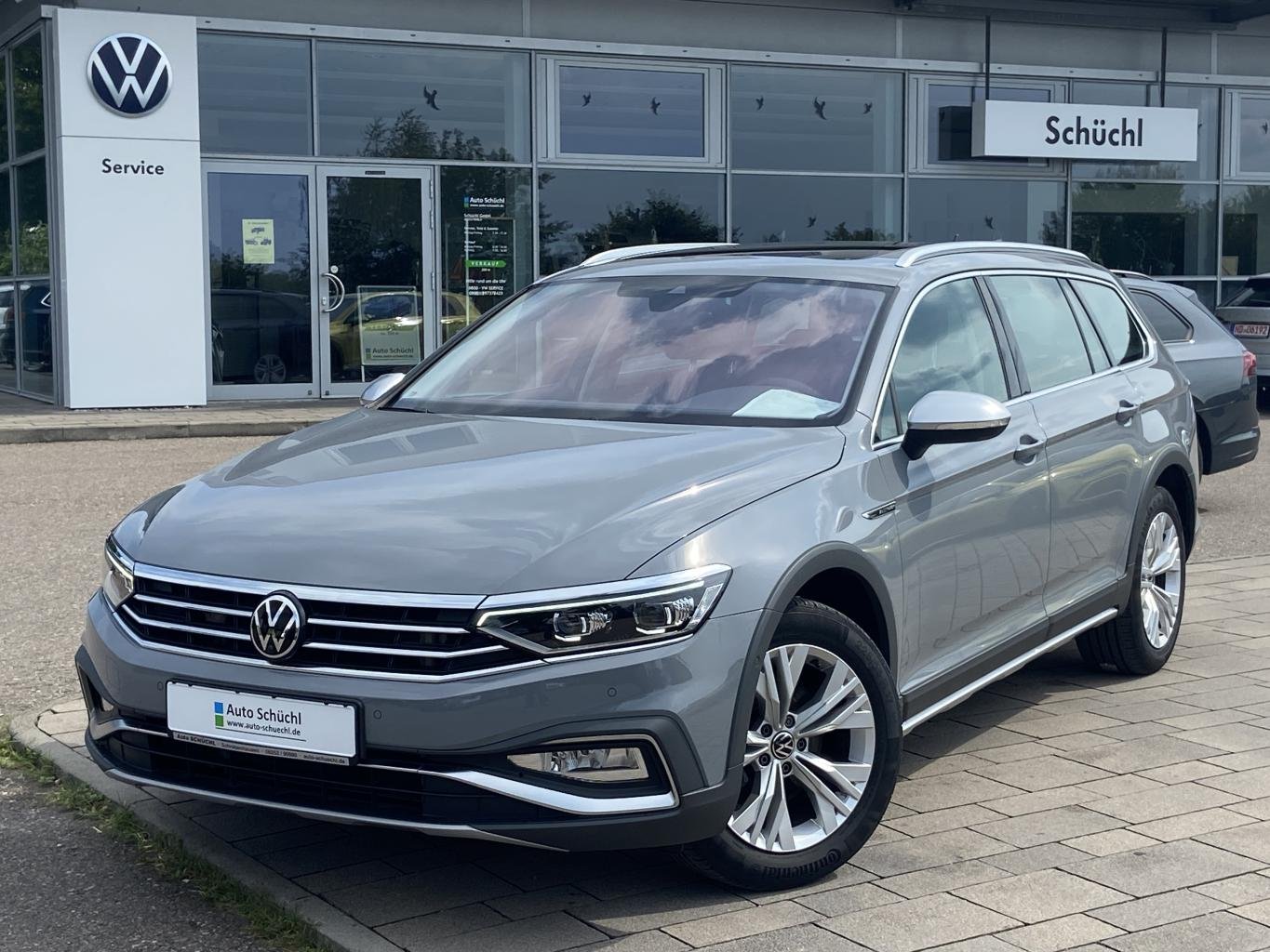 Volkswagen Passat Alltrack 2.0 TDI DSG 4-MOTION STANDHEIZUNG+PANORAMA+AHK+HARMANN-KARDON+ASSISTENZPAKET-IQ-DRIVE+EL.-HECKKLAPPE+APP-CONNECT+360-KAMERA+MATRIX-IQ-LED+ACTIVE-INFO+NAVI+DAB+SHZ+PARKASSIST+ACC+STANDHEIZUNG+BLUETOOTH+LANE-ASSIST