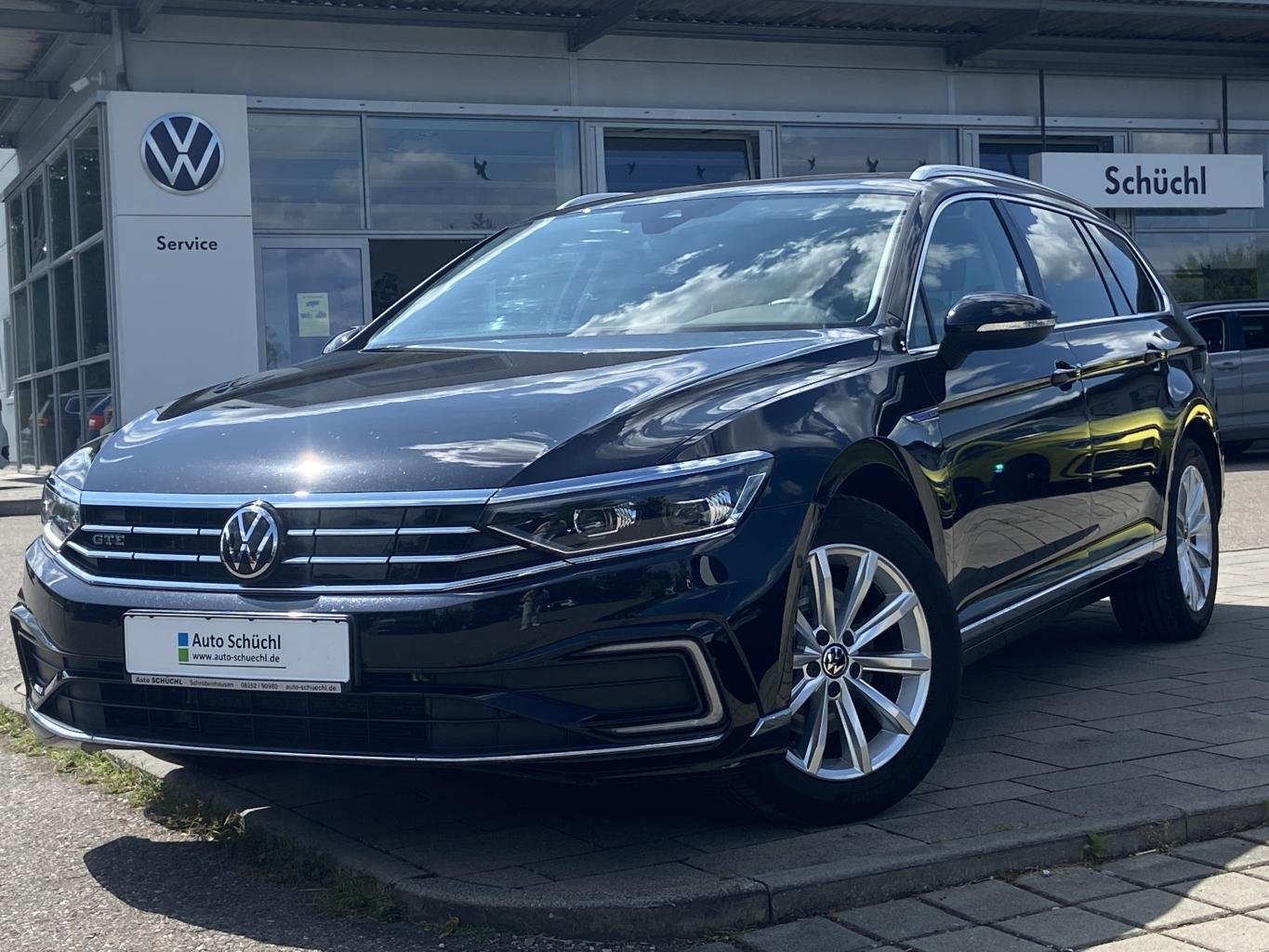 Volkswagen Passat Variant GTE 1.4 TSI DSG eHybrid PANORAMA+AHK+APP-CONNECT+KAMERA+LED-IQ.+NAVI+LED+PARKASSIST+DAB+SHZ+ACC+BLUETOOTH+LANE-ASSIST