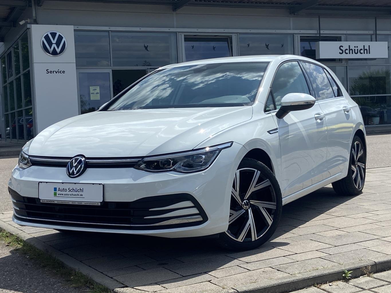 Volkswagen Golf 1.5 eTSI DSG Style APP-CONNECT+ACTIVE-INFO+KAMERA+LED+NAVI+DAB+SHZ+PDC+ACC+BLUETOOTH+LANE-ASSIST