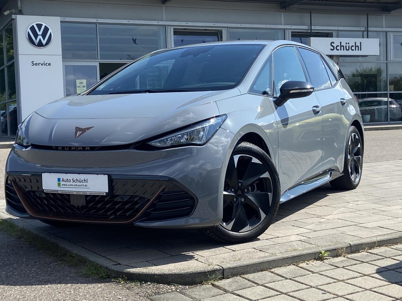 Cupra Born WÄRMEPUMPE+360-KAMERA+NAVI+LED+CCS+FULL-LINK+DAB+19