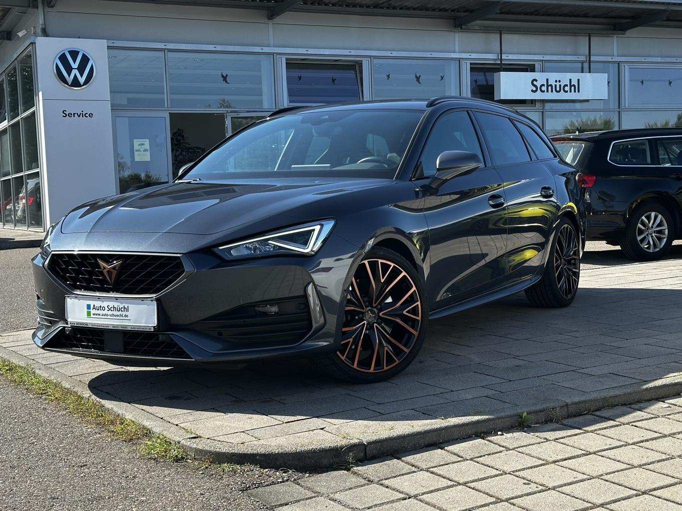 Cupra Leon ST 2.0 TSI DSG PAKET-XL+DCC+KUPFER-19
