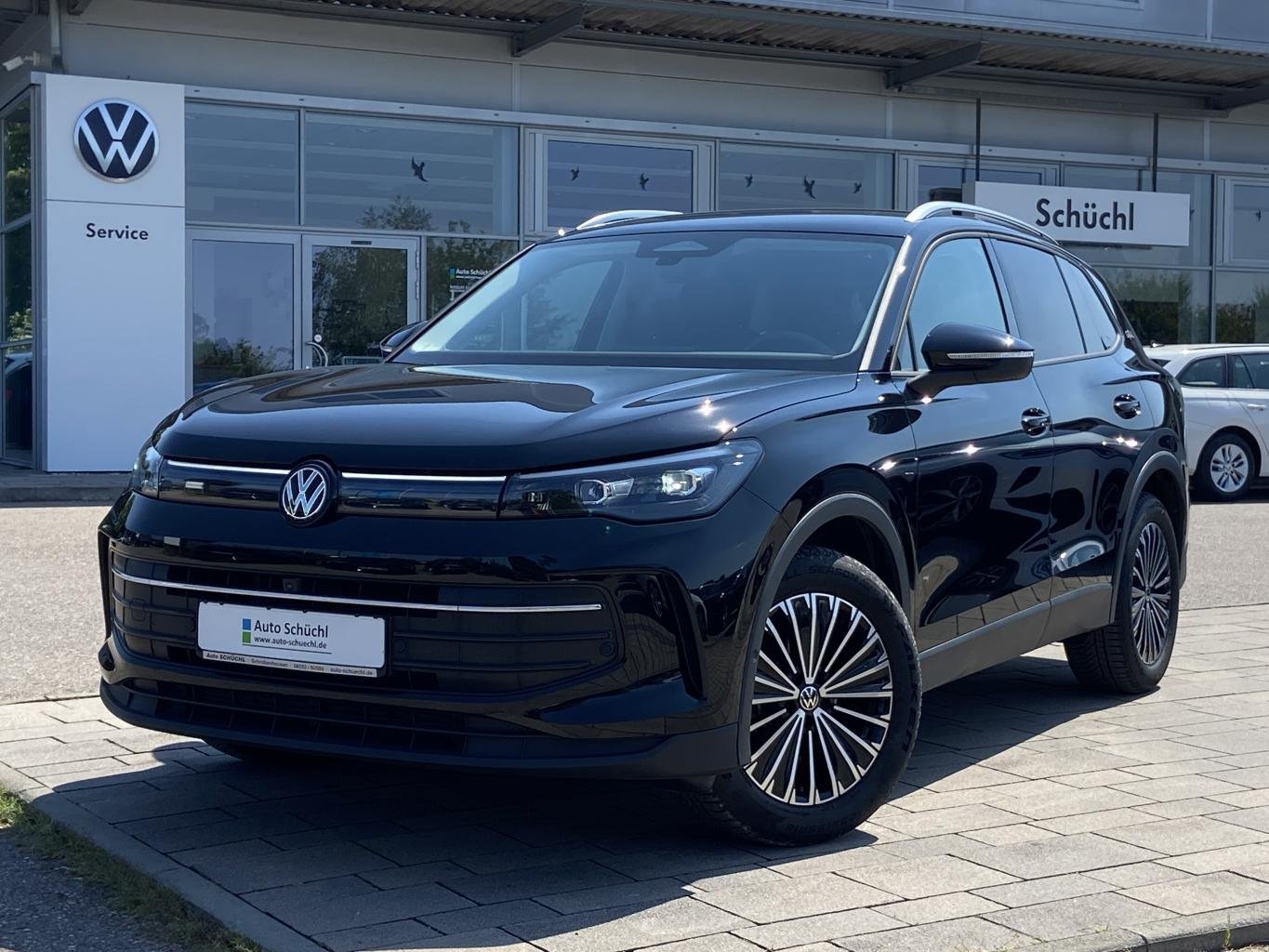 Volkswagen Tiguan 1.5 TSI DSG GOAL AHK+APP-CONNECT+ACTIVE-INFO+360-KAMERA+LED+DAB+NAVI+SHZ+ACC+LANE-ASSIST