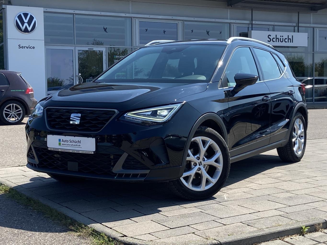 Seat Arona 1.0 TSI FR AHK+FULL-LINK+VIRTUAL-COCKPIT+NAVI-PRO+LED+DAB+LANE-ASSIST+SHZ+PDC+GRA