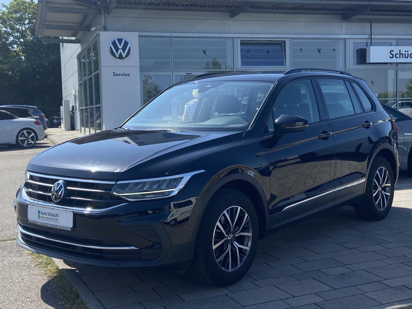 Volkswagen Tiguan 1.5 TSI Life AHK+APP-CONNECT+NAVI+LED+DAB+LANE-ASSIST+SHZ+PDC+BLUETOOTH+ACC