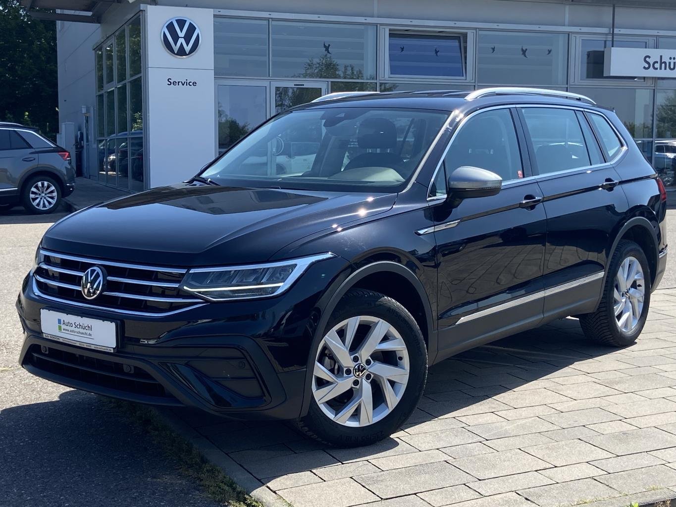 Volkswagen Tiguan Allspace 1.5 TSI DSG LIFE AHK+7-SITZER+ACTIVE-INFO+DIGITALES-COCKPIT+NAVI+LED+ACC+DAB+LANE-ASSIST+SHZ+PDC+BLUETOOTH