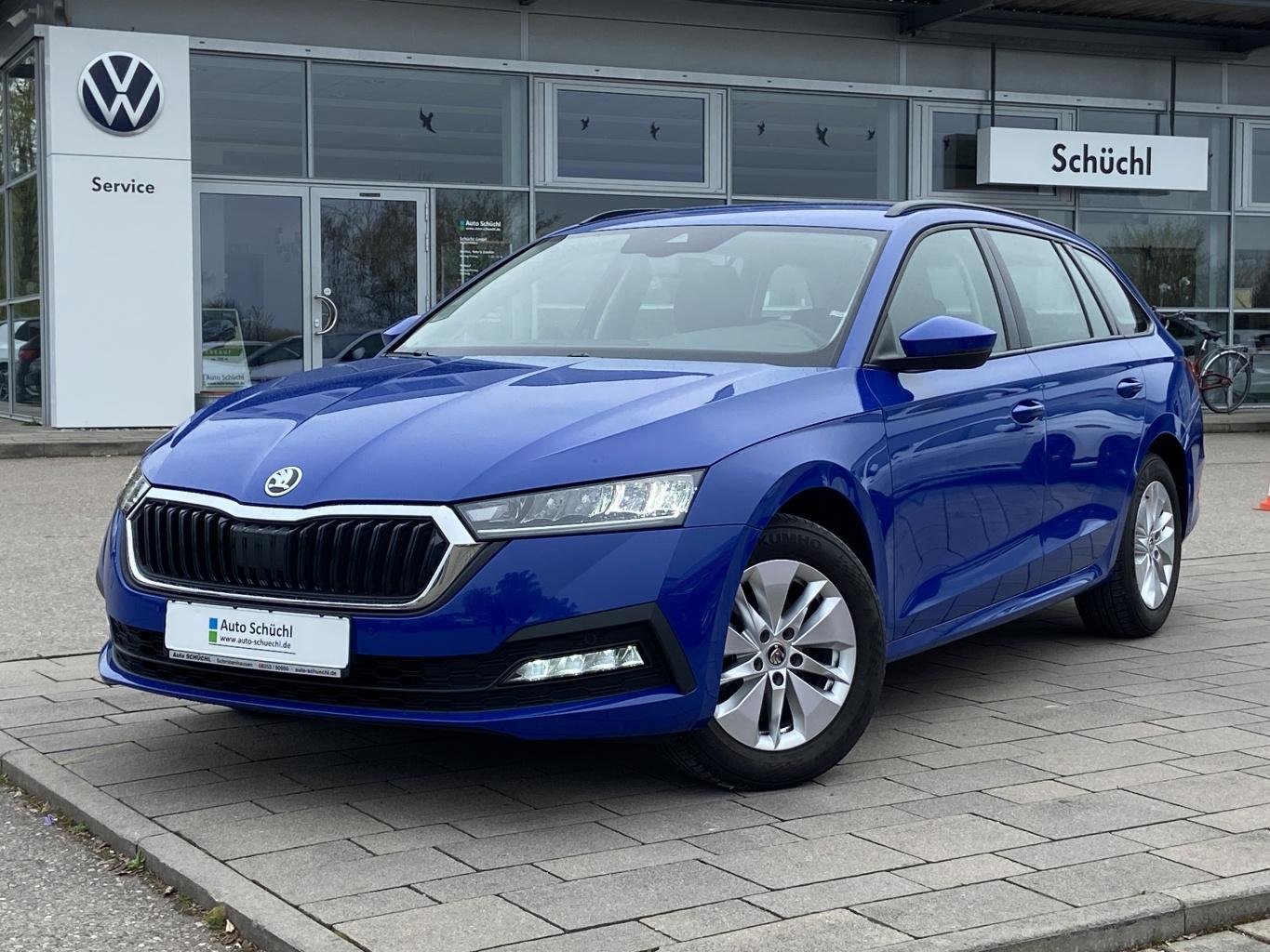 Skoda Octavia Combi 2.0 TDI DSG Ambition SMART-LINK+AHK+VIRTUAL-COCKPIT+NAVI-COLUMBUS+KAMERA+LED+DAB+LANE-ASSIST+SHZ+PDC+GRA+KEYLESS+BLUETOOTH