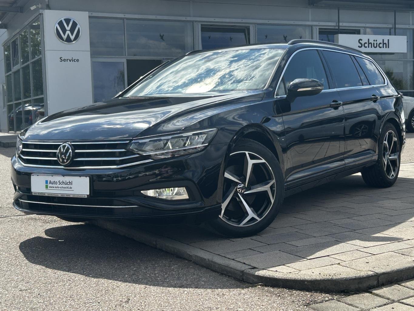 Volkswagen Passat Variant 2.0 TDI DSG R-Line Business APP-CONNECT+ACC+LANE-ASSIST+KAMERA+LED+ACTIVE-INFO+NAVI+KEYLESS+DAB+SHZ+PDC+ACC+KEYLESS+BLUETOOTH