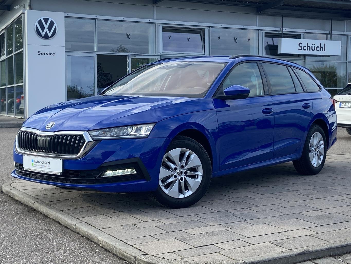 Skoda Octavia Combi 2.0 TDI KOMFORTSITZE+SMART-LINK+VIRTUAL-COCKPIT+NAVI-COLUMBUS+LED+DAB+LANE-ASSIST+PDC+4xSHZ+GRA+KEYLESS+BLUETOOTH