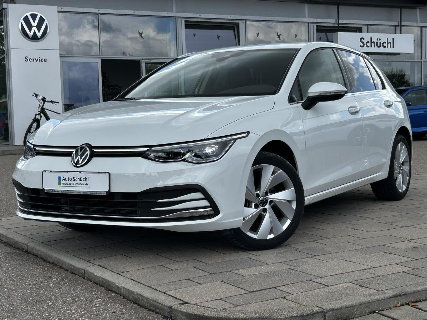 Volkswagen Golf 1.5 eTSI DSG Style APP-CONNECT+ACTIVE-INFO+LED+NAVI+DAB+SHZ+PDC+ACC+BLUETOOTH+LANE-ASSIST
