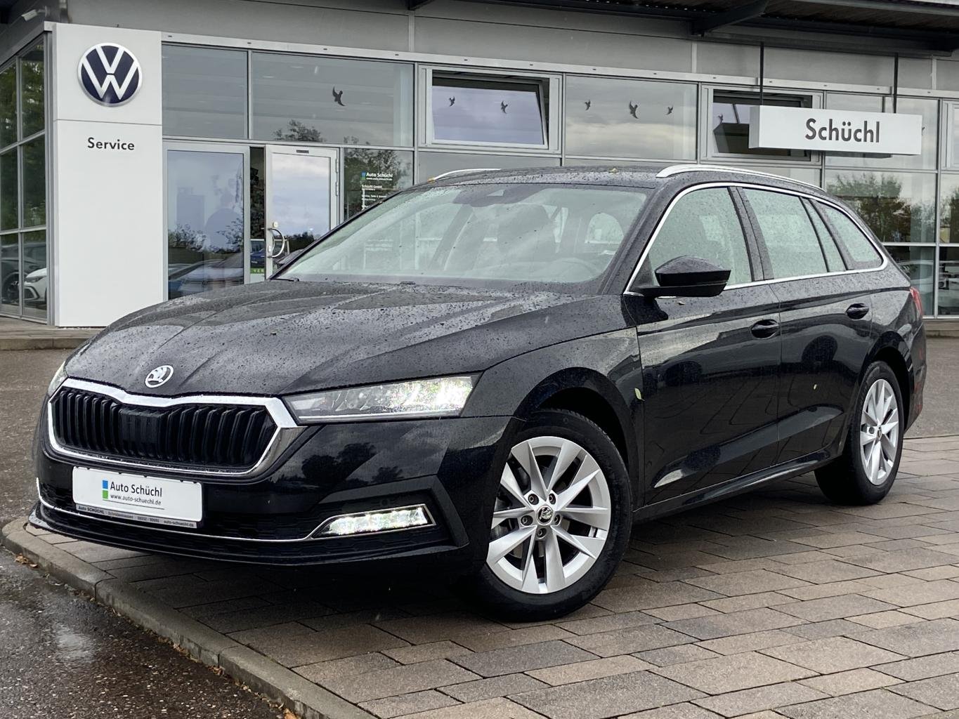 Skoda Octavia Combi 1.5 TSI e-TEC DSG Style HEAD-UP+AHK+SMART-LINK+VIRTUAL-COCKPIT+NAVI-COLUMBUS+LED+ACC+DAB+SHZ+PDC+KEYLESS+LANE-ASSIST