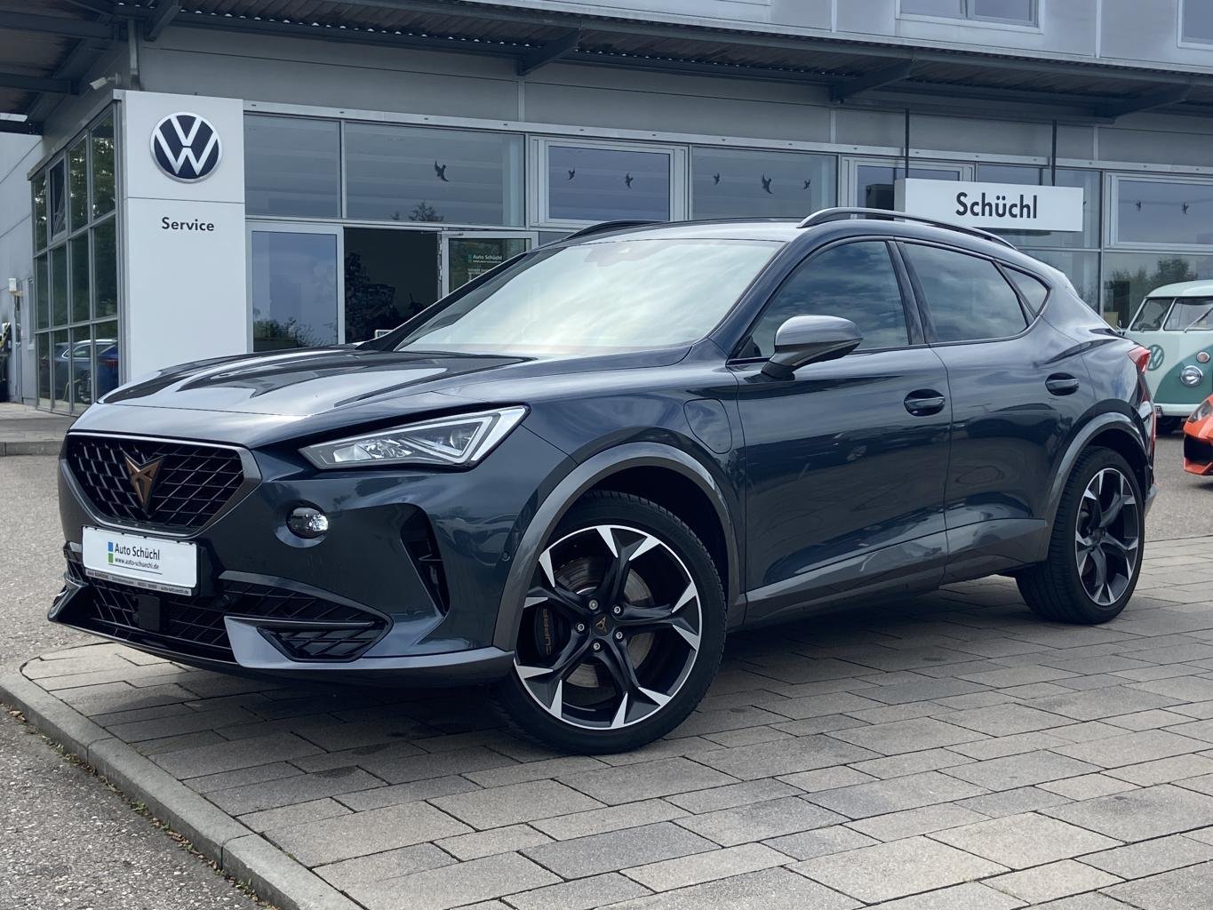 Cupra Formentor 1.4 TSI DSG eHybrid VZ AHK+SAFE-DRIVING-XL+VIRTUAL-COCKPIT+NAVI-PRO+KAMERA+LED+ACC+PARKASSIST+DAB+SHZ+KEYLESS+BLUETOOTH+LANE-ASSIST