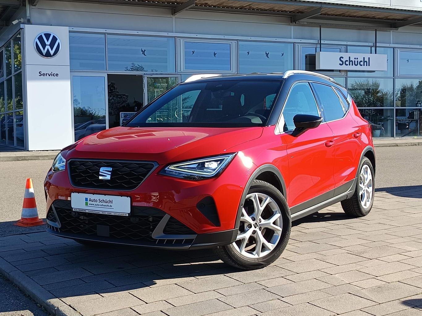 Seat Arona 1.0 TSI FR VIRTUAL-COCKPIT+NAVI-PRO+KAMERA+LED+FULL-LINK+PARKASSIST+DAB+LANE-ASSIST+SHZ+GRA
