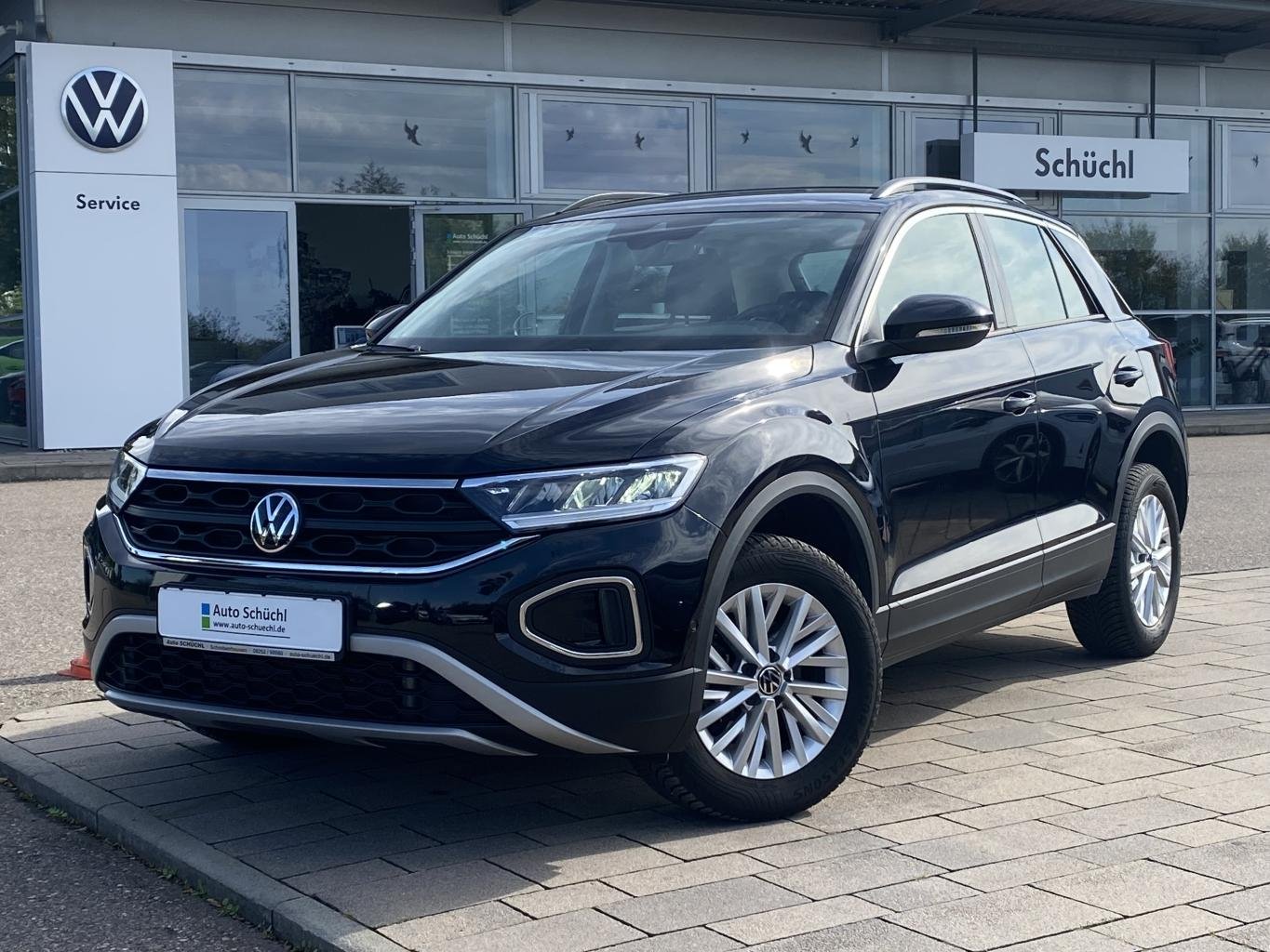 Volkswagen T-Roc 1.5 TSI DSG Life AHK+APP-CONNECT+VIRTUAL-COCKPIT+LED+NAVI+PARKASSIST+DAB+LANE-ASSIST+SHZ