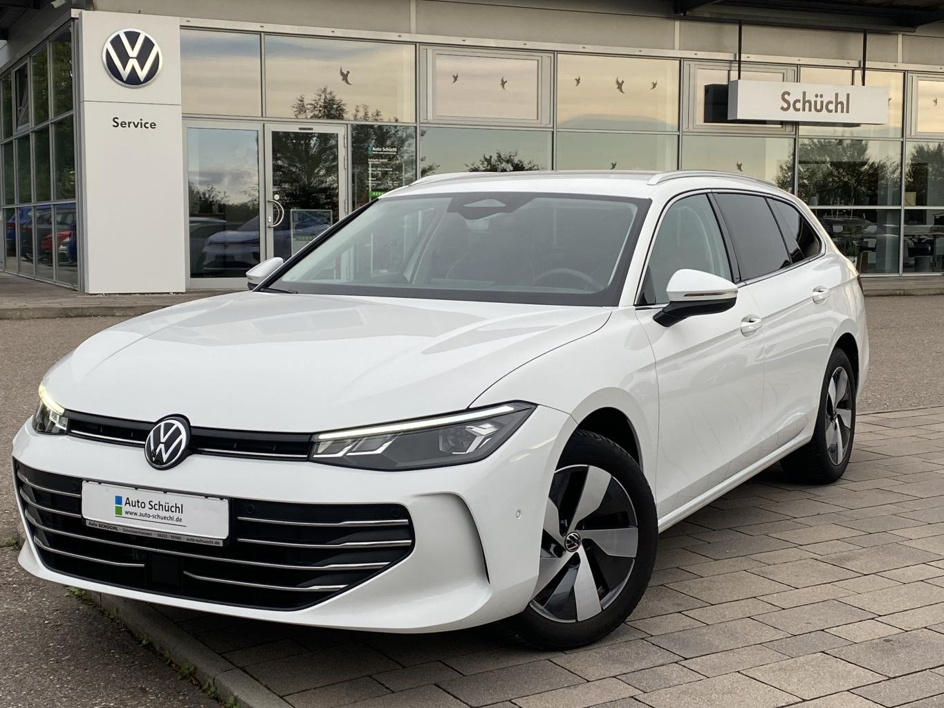 Volkswagen Passat Variant 1.5 eTSI DSG Business Neues Modell HEAD-UP+APP-CONNECT+ACTIVE-INFO+ACC+LANE-ASSIST+DCC+KAMERA+LED+PARKASSIST+DAB+NAVI+SHZ+ACC