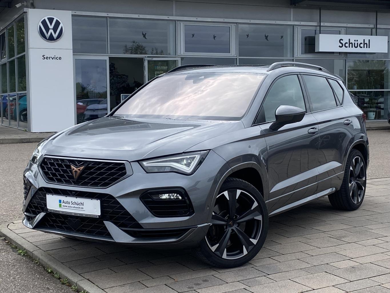 Cupra Ateca 2.0 TSI DSG 4-DRIVE PANORAMA+SUPER-SPORTLENKRAD+360-KAMERA+VIRTUAL-COCKPIT+NAVI-PRO+LED+FULL-LINK+ACC+PARKASSIST+DAB+BEATS+SHZ+KEYLESS+LANE-ASSIST