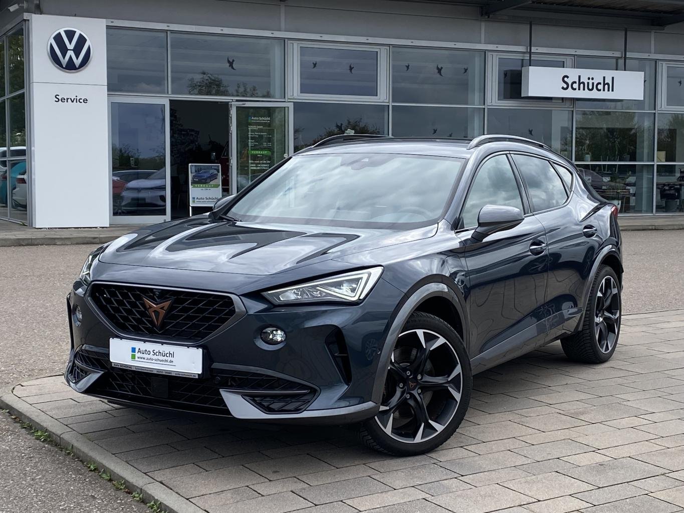 Cupra Formentor 1.4 TSI DSG eHybrid VZ AHK+LEDER+SUPER-SPORTLENKRAD+VIRTUAL-COCKPIT+360-KAMERA+NAVI-PRO+LED+FULL-LINK+ACC+PARKASSIST+DAB+SHZ+BLUETOOTH+KEYLESS+LANE-ASSIST