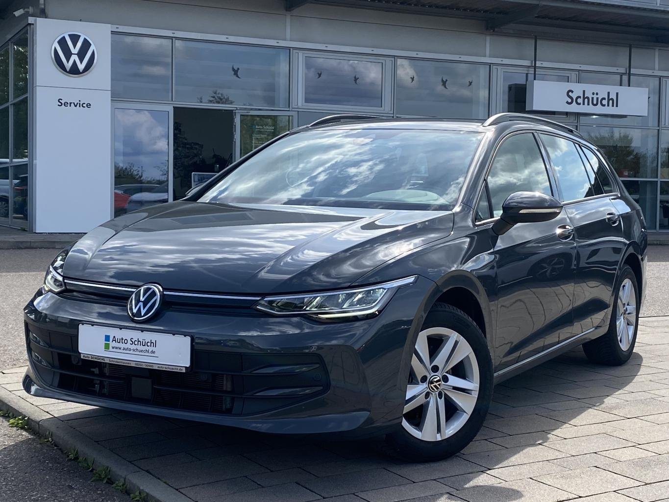 Volkswagen Golf Variant 1.5 eTSI DSG LIFE AHK+APP-CONNECT+ACTIVE-INFO+LED+DAB+LANE-ASSIST+NAVI+SHZ+PDC+ACC