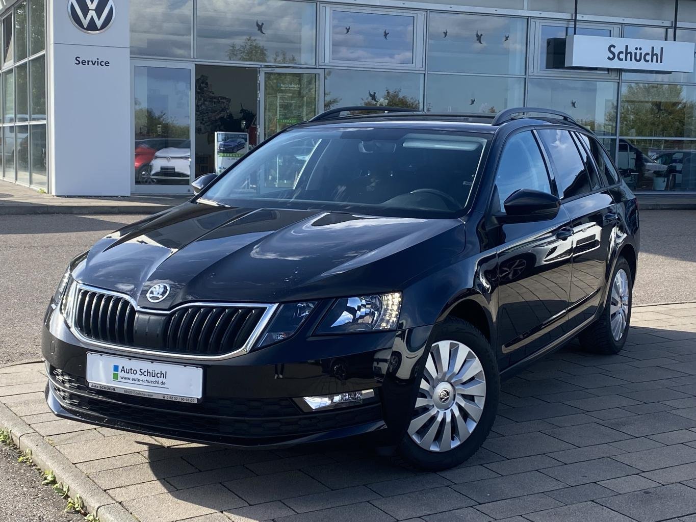Skoda Octavia Combi 1.6 AMBITION AHK+NAVI+SHZ+PDC+GRA+BLUETOOTH+DAB