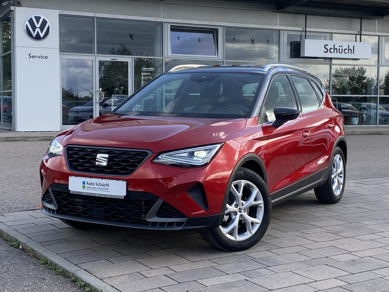 Seat Arona 1.5 TSI DSG FR FULL-LINK+VIRTUAL-COCKPIT+NAVI-PRO+LED+DAB+LANE-ASSIST+SHZ+PDC+GRA+KEYLESS