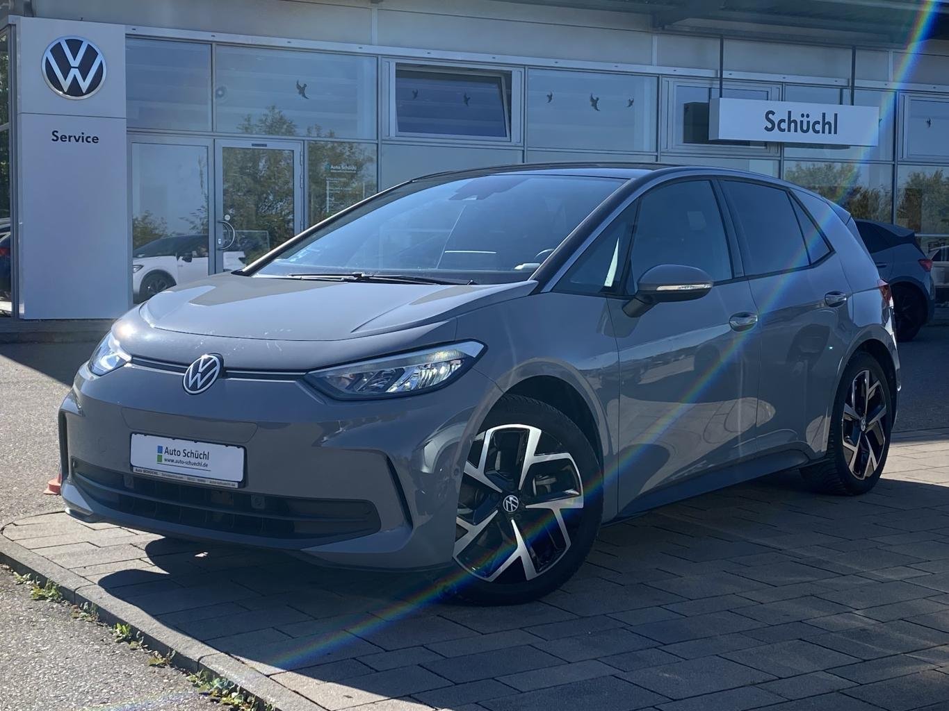 Volkswagen ID.3 Pro FACELIFT APP-CONNECT+KAMERA+NAVI+CCS+LED+ACC+PARKASSIST+DAB+SHZ+BLUETOOTH+KEYLESS+LANE-ASSIST