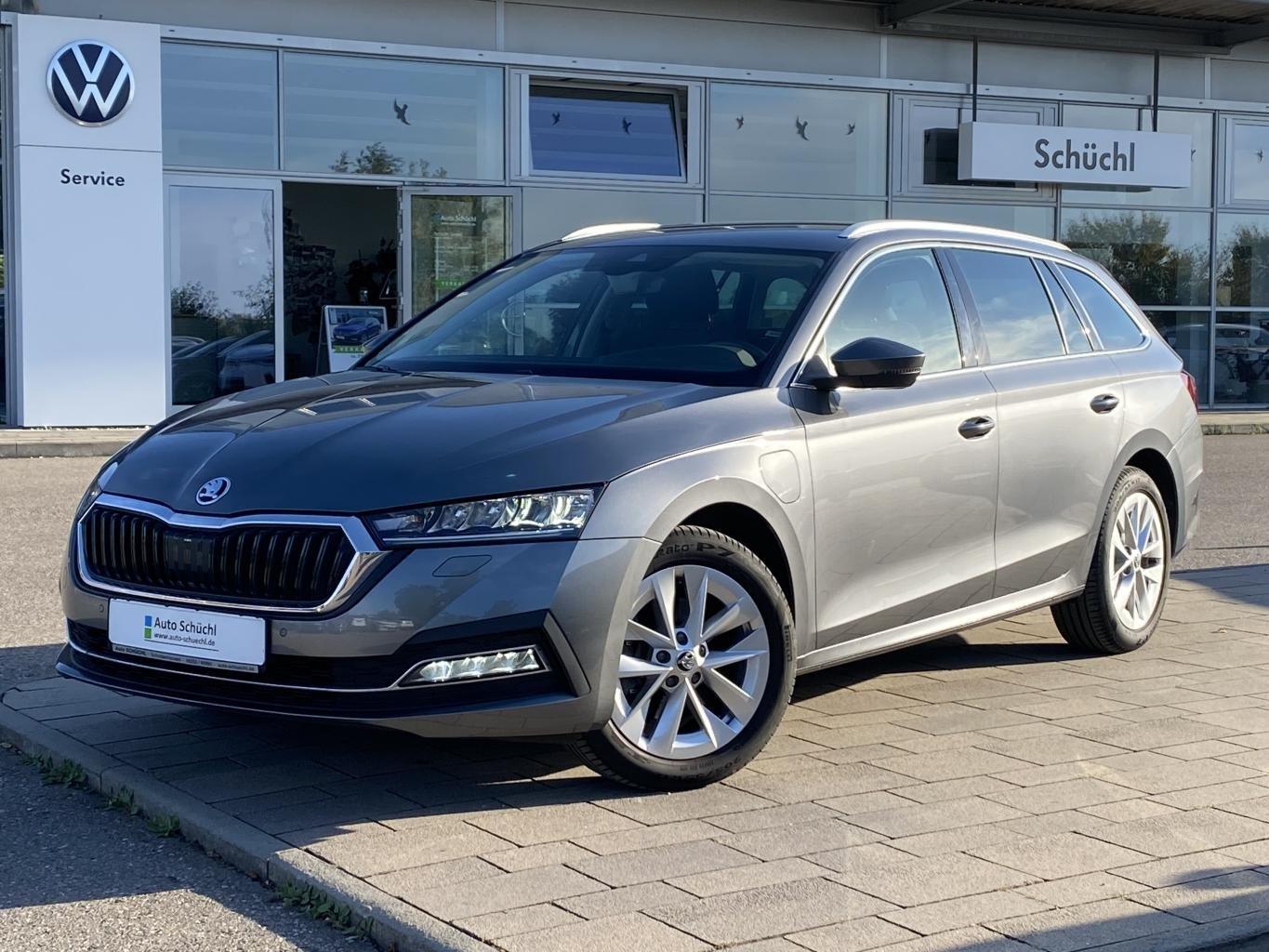 Skoda Octavia Combi iV 1.4 TSI DSG eHybrid Style HEAD-UP+SMART-LINK+VIRTUAL-COCKPIT+NAVI-COLUMBUS+LED+ACC+DAB+PDC+4xSHZ+KEYLESS+BLUETOOTH+LANE-ASSIST