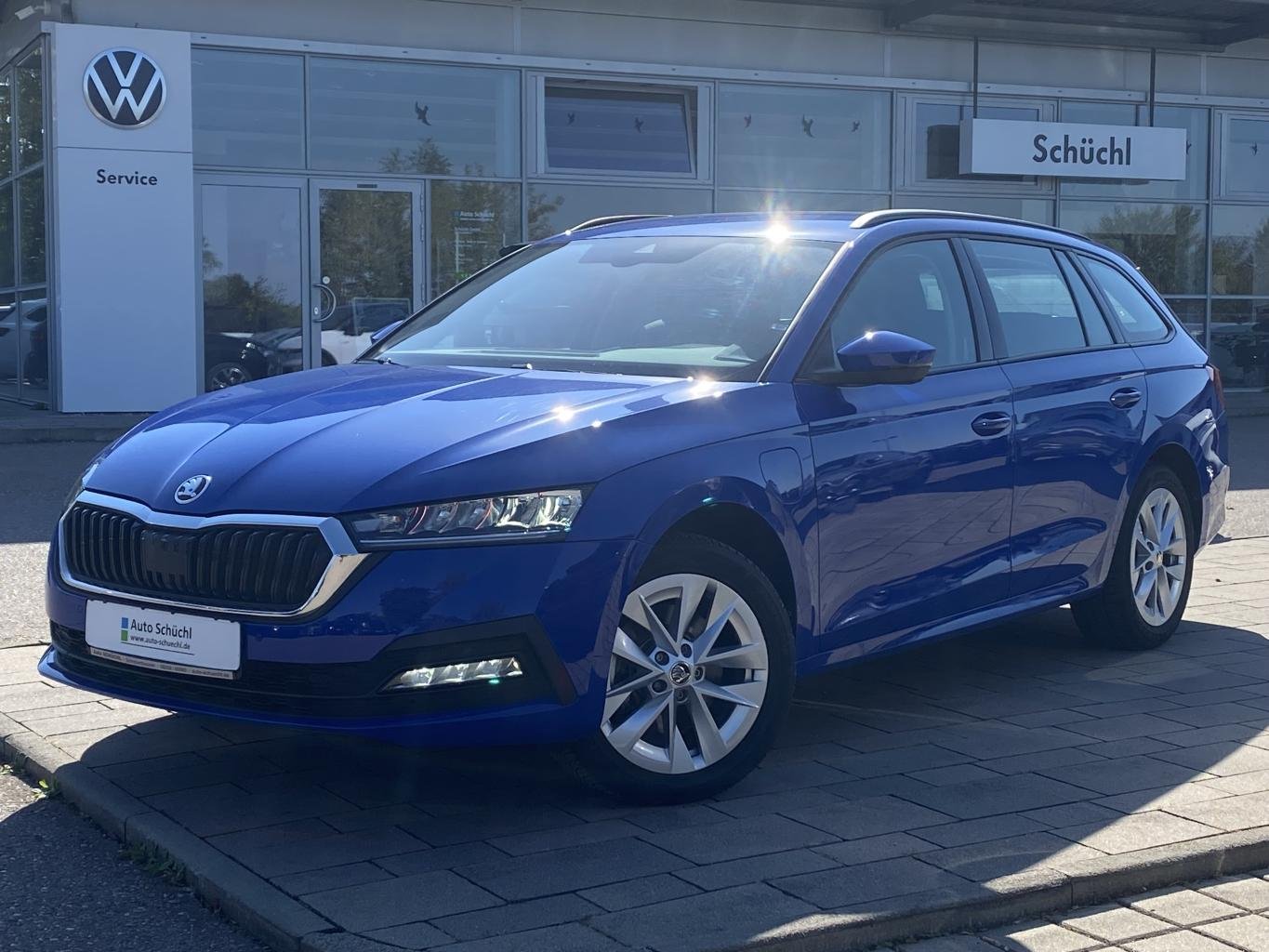 Skoda Octavia Combi 1.4 TSI DSG eHybrid SMART-LINK+VIRTUAL-COCKPIT+NAVI-COLUMBUS+LED+DAB+LANE-ASSIST+SHZ+PDC+GRA+KEYLESS+BLUETOOTH