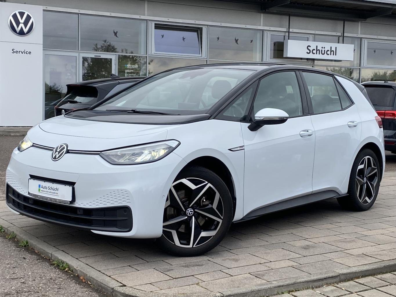 Volkswagen ID.3 PRO PERFORMANCE ASSISTENZPAKET+WÄRMEPUMPE+APP-CONNECT+KAMERA+NAVI+CCS+LED+ACC+PARKASSIST+DAB+LANE-ASSIST+SHZ+BLUETOOTH+KEYLESS