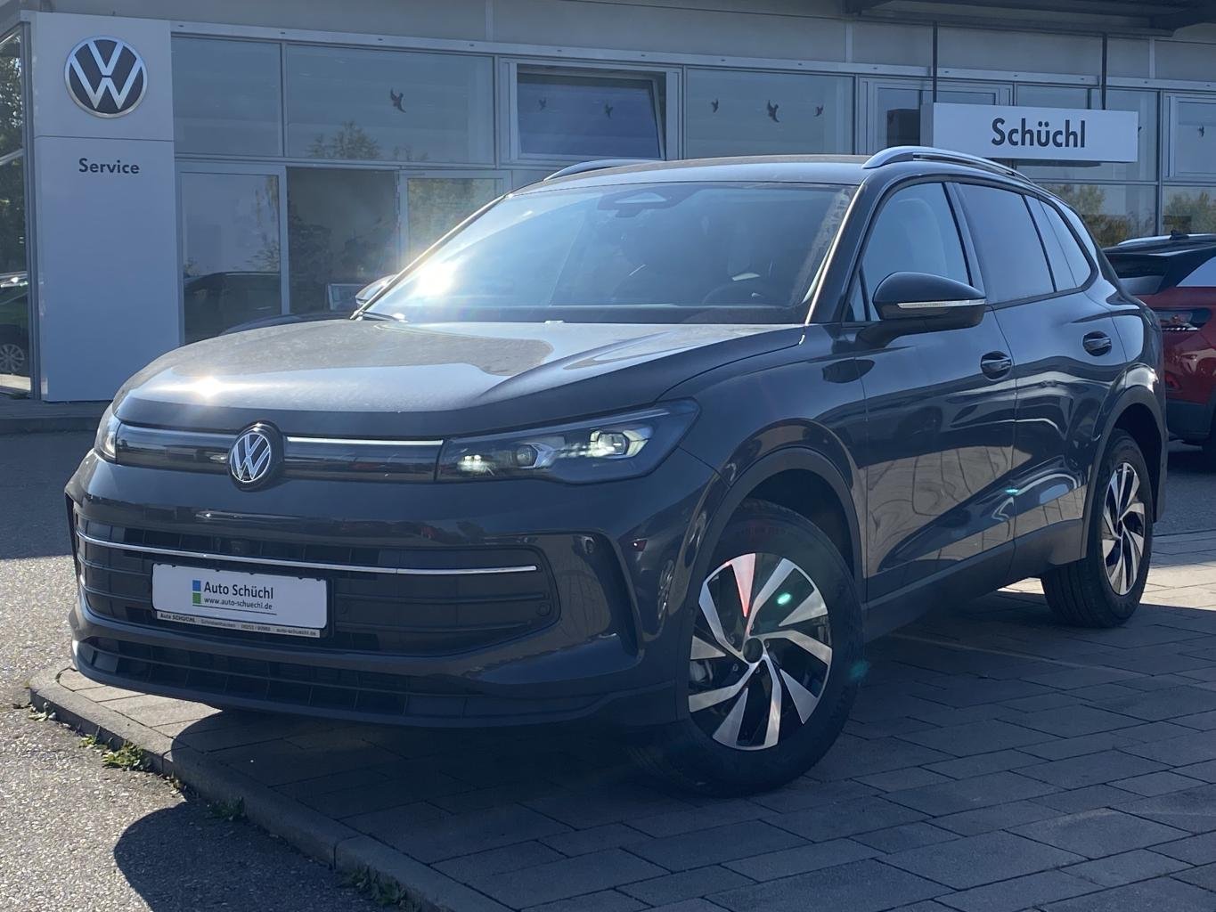 Volkswagen Tiguan 1.5 TSI DSG Life AHK+APP-CONNECT+ACTIVE-INFO+360-KAMERA+MATRIX-LED+PARKASSIST+DAB+NAVI+SHZ+ACC+KEYLESS+LANE-ASSIST+BLUETOOTH