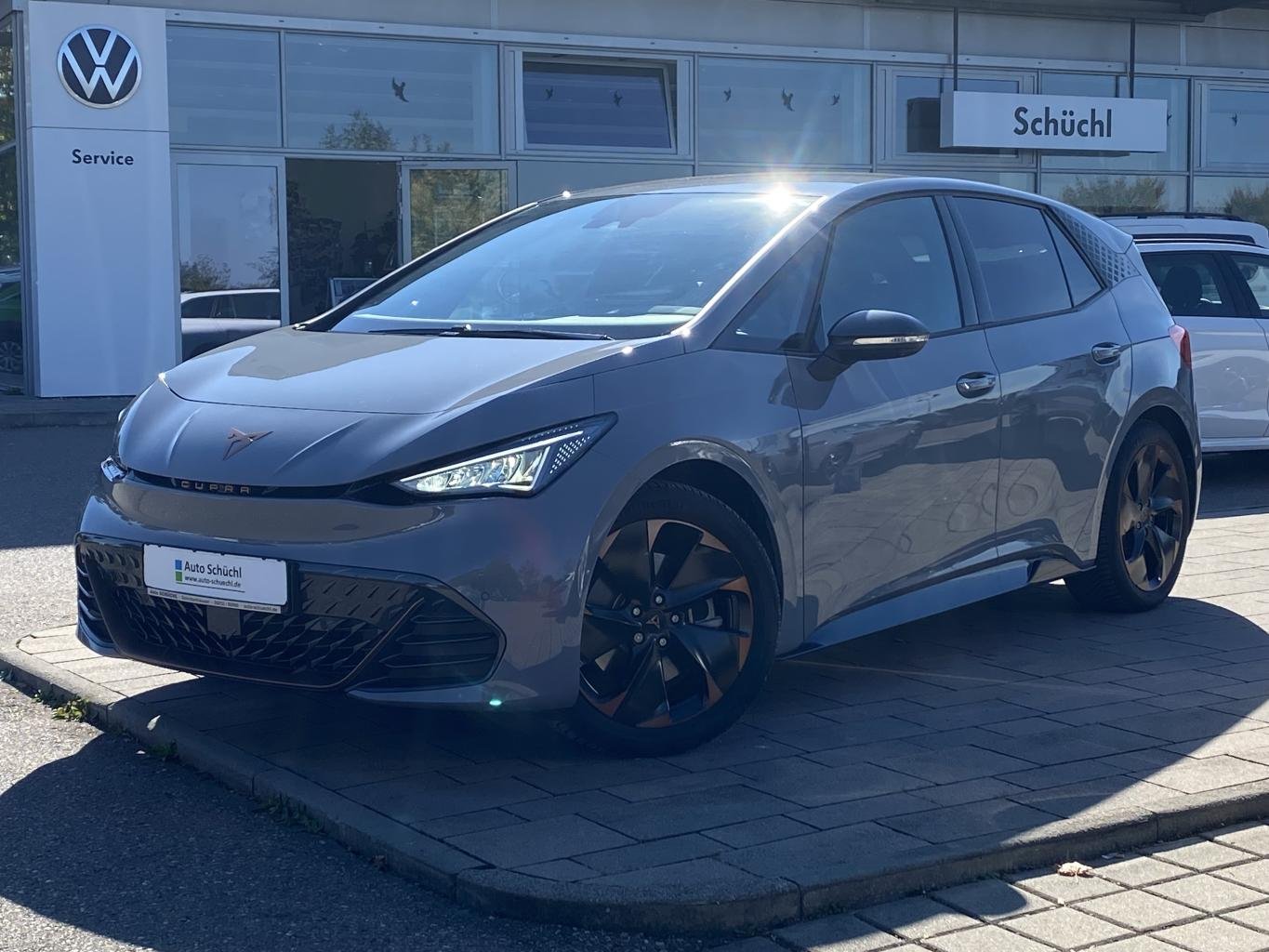 Cupra Born e-Boost 170 kW SUPERSPORTLENKRAD+SCHALENSITZE+360-KAMERA+NAVI+LED+CCS+FULL-LINK+ACC+DAB+LANE-ASSIST+SHZ+PDC+KEYLESS+BLUETOOTH