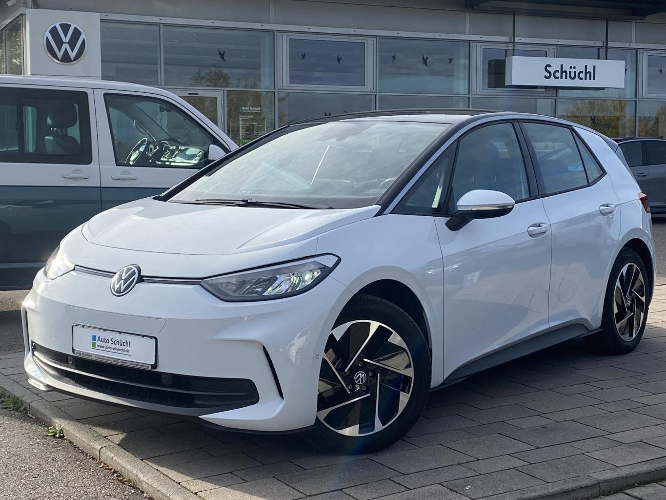 Volkswagen ID.3 PRO-FACELIFT APP-CONNECT+KAMERA+NAVI+CCS+LED+ACC+PARKASSIST+DAB+LANE-ASSIST+SHZ+BLUETOOTH+KEYLESS