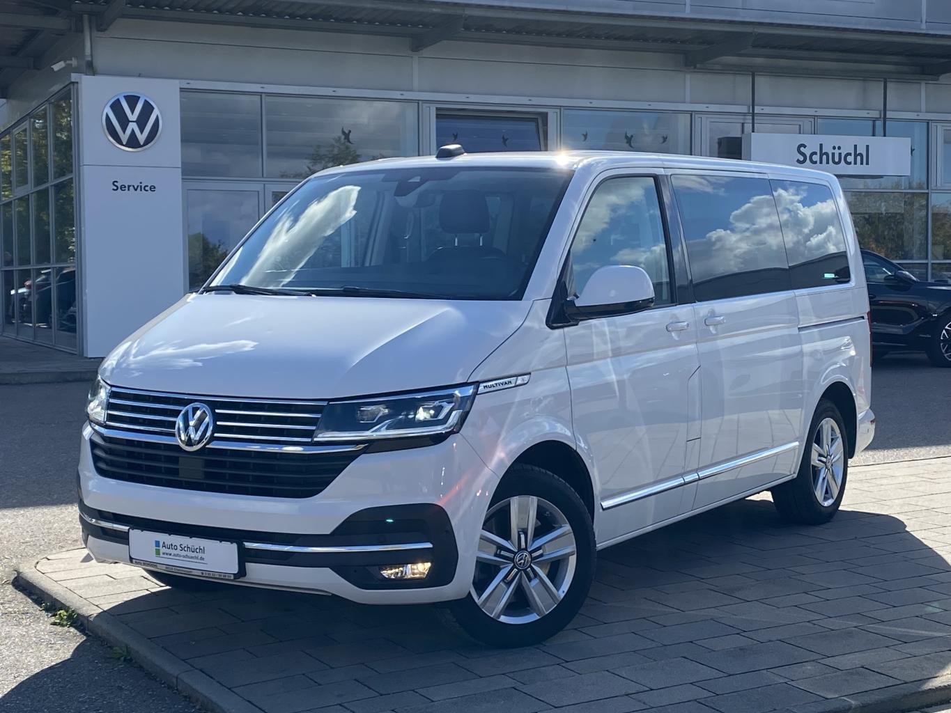 Volkswagen T6 Multivan T6.1 Highline DSG AHK+APP-CONNECT+KAMERA+ACTIVE-INFO+NAVI+LED+ACC+PARKASSIST+DAB+SHZ+LANE-ASSIST+BLUETOOTH