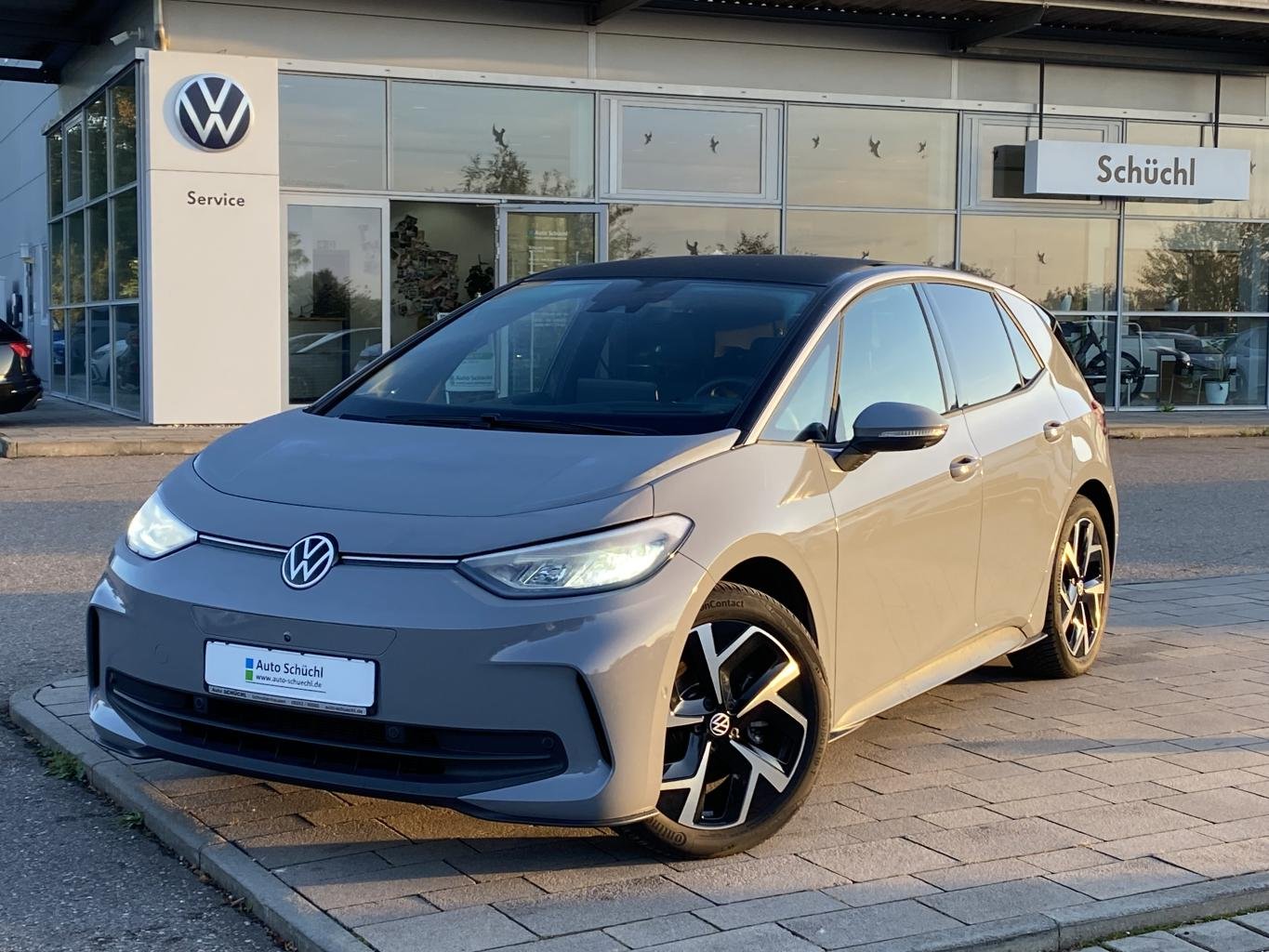Volkswagen ID.3 Pro MOVE FACELIFT AR-HEAD-UP+APP-CONNECT+360-KAMERA+NAVI+CCS+LED+ACC+PARKASSIST+DAB+SHZ+BLUETOOTH+KEYLESS+LANE-ASSIST