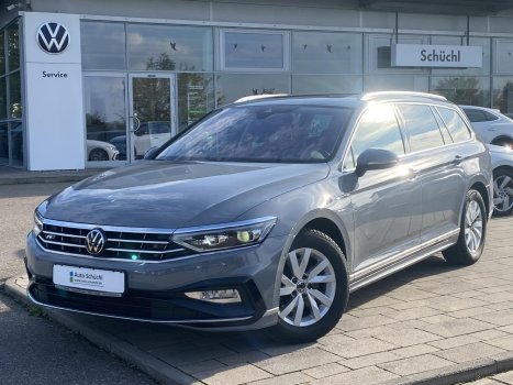 Volkswagen Passat Variant 2.0 TDI DSG 4-MOTION R-LINE Elegance STANDHEIZUNG+PANORAMA+AHK+APP-CONNECT+KAMERA+LED+ACTIVE-INFO+NAVI+LED+ACC+PARKASSIST+KEYLESS+DAB+4xSHZ+KEYLESS+STANDHEIZUNG+BLUETOOTH+LANE-ASSIST 025884