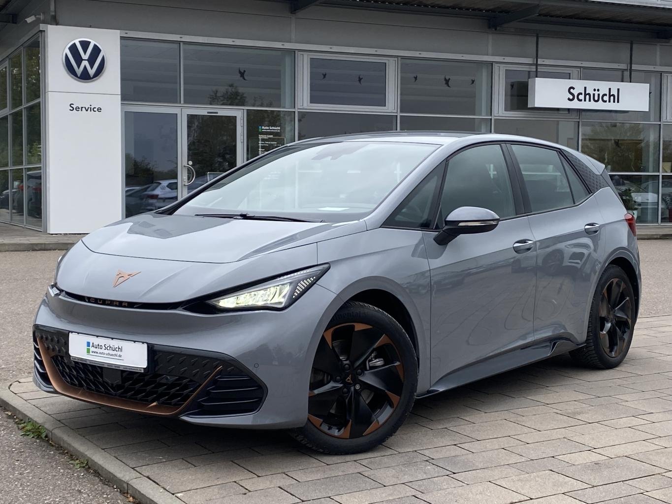 Cupra Born e-Boost 170 kW SENNHEISER+SUPERSPORTLENKRAD+FULL-LINK+LED+CCS+DAB+LANE-ASSIST+SHZ+PDC+BLUETOOTH